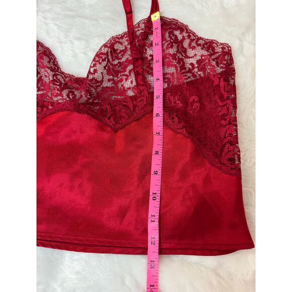 VTG Y2K 2000s Victoria’s Secret Red Satin Lace Camisole Crop Top Lingerie Medium - Picture 7 of 7